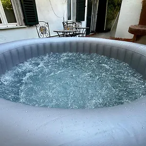 Lungarno - Giardino E Vasca Spa